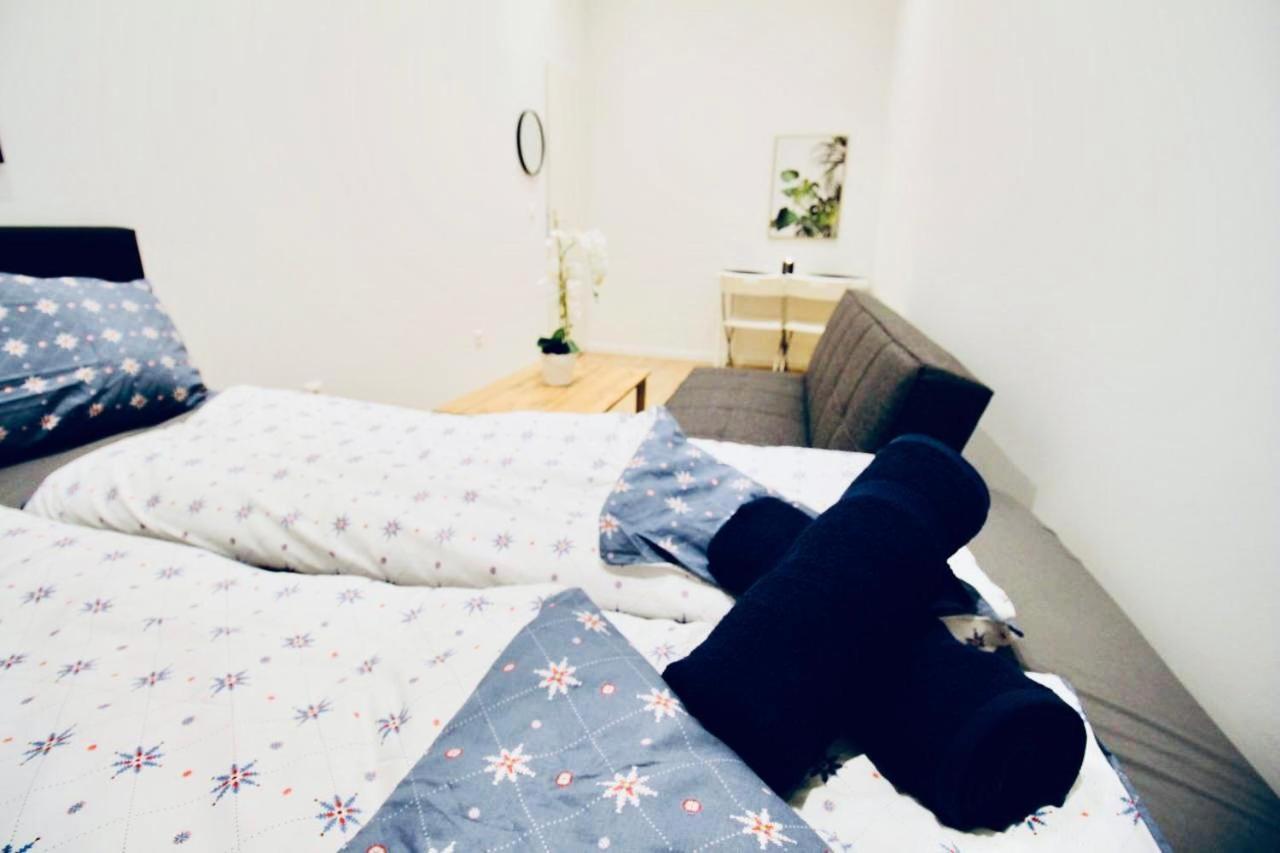 6 Min To Amusement Park - Economy Rooms In Shared Apartment Wiedeń Zewnętrze zdjęcie