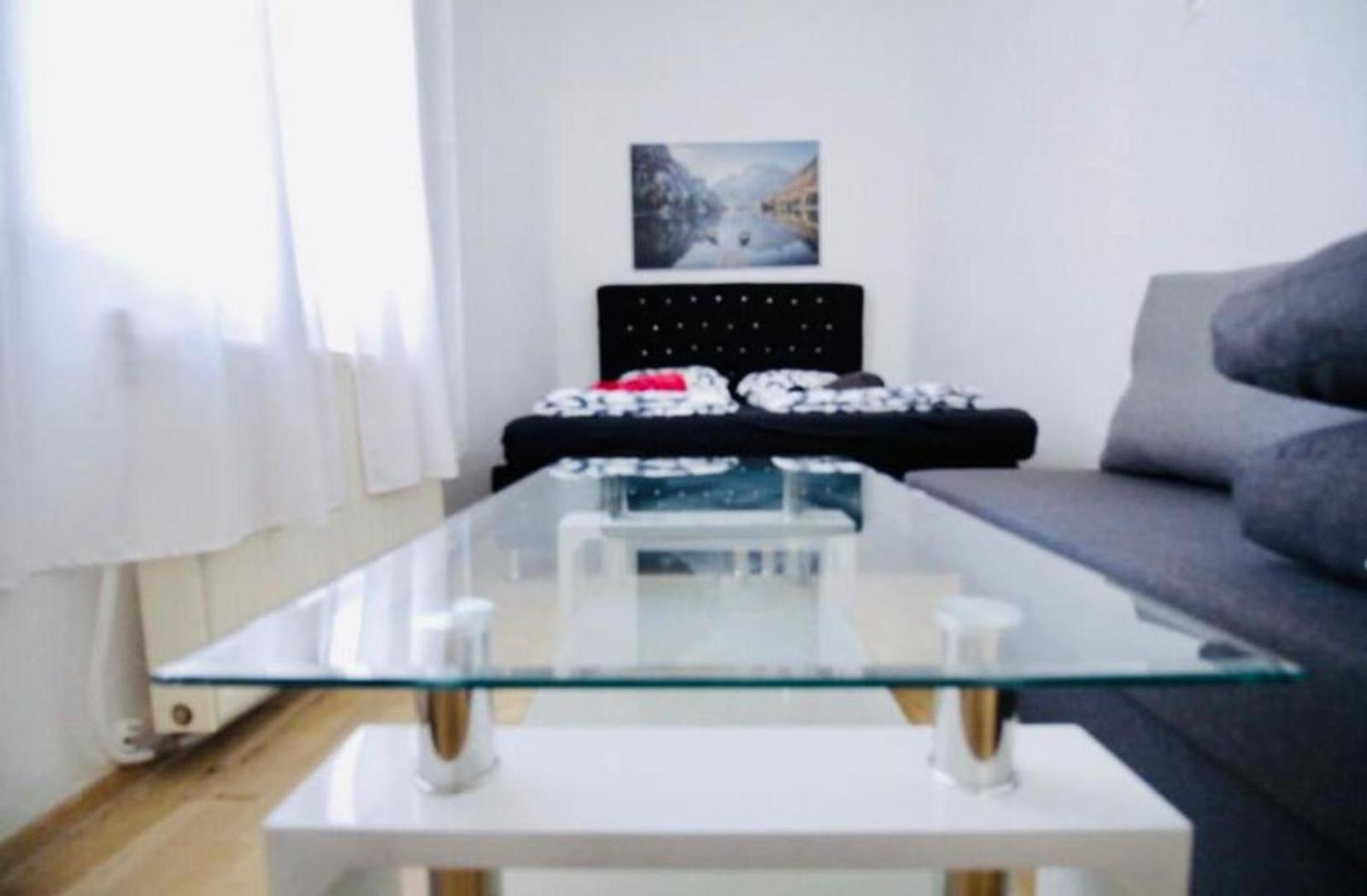 6 Min To Amusement Park - Economy Rooms In Shared Apartment Wiedeń Zewnętrze zdjęcie