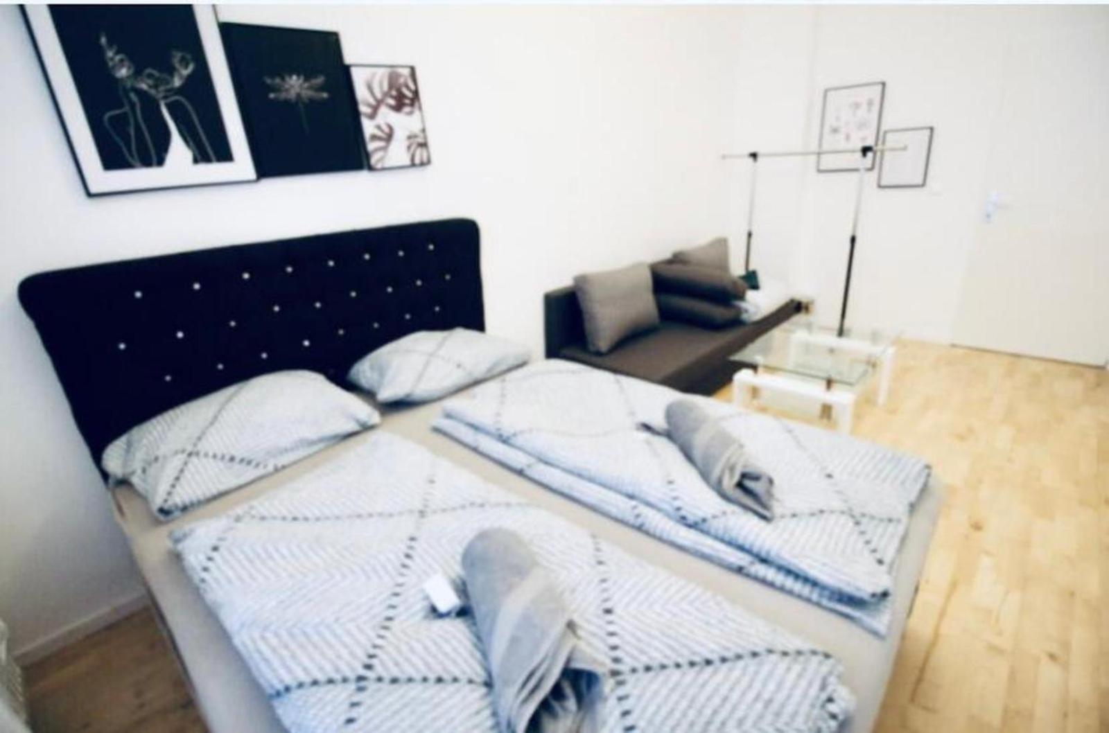 6 Min To Amusement Park - Economy Rooms In Shared Apartment Wiedeń Zewnętrze zdjęcie